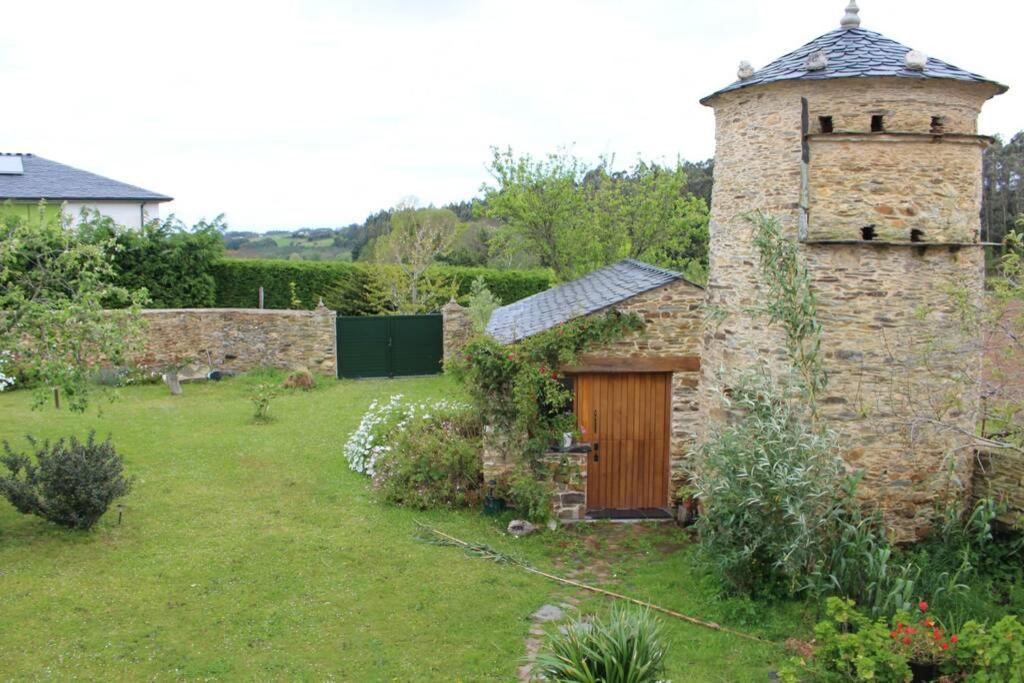 Apartamento Turistico Con Precioso Jardin - Los Gayoles Rural Castropol Bagian luar foto